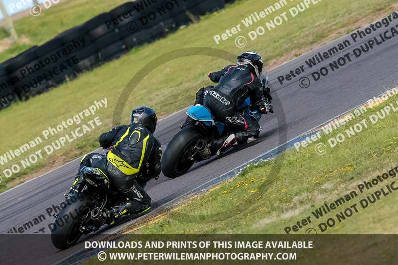 PJM Photography;anglesey no limits trackday;anglesey photographs;anglesey trackday photographs;enduro digital images;event digital images;eventdigitalimages;no limits trackdays;peter wileman photography;racing digital images;trac mon;trackday digital images;trackday photos;ty croes